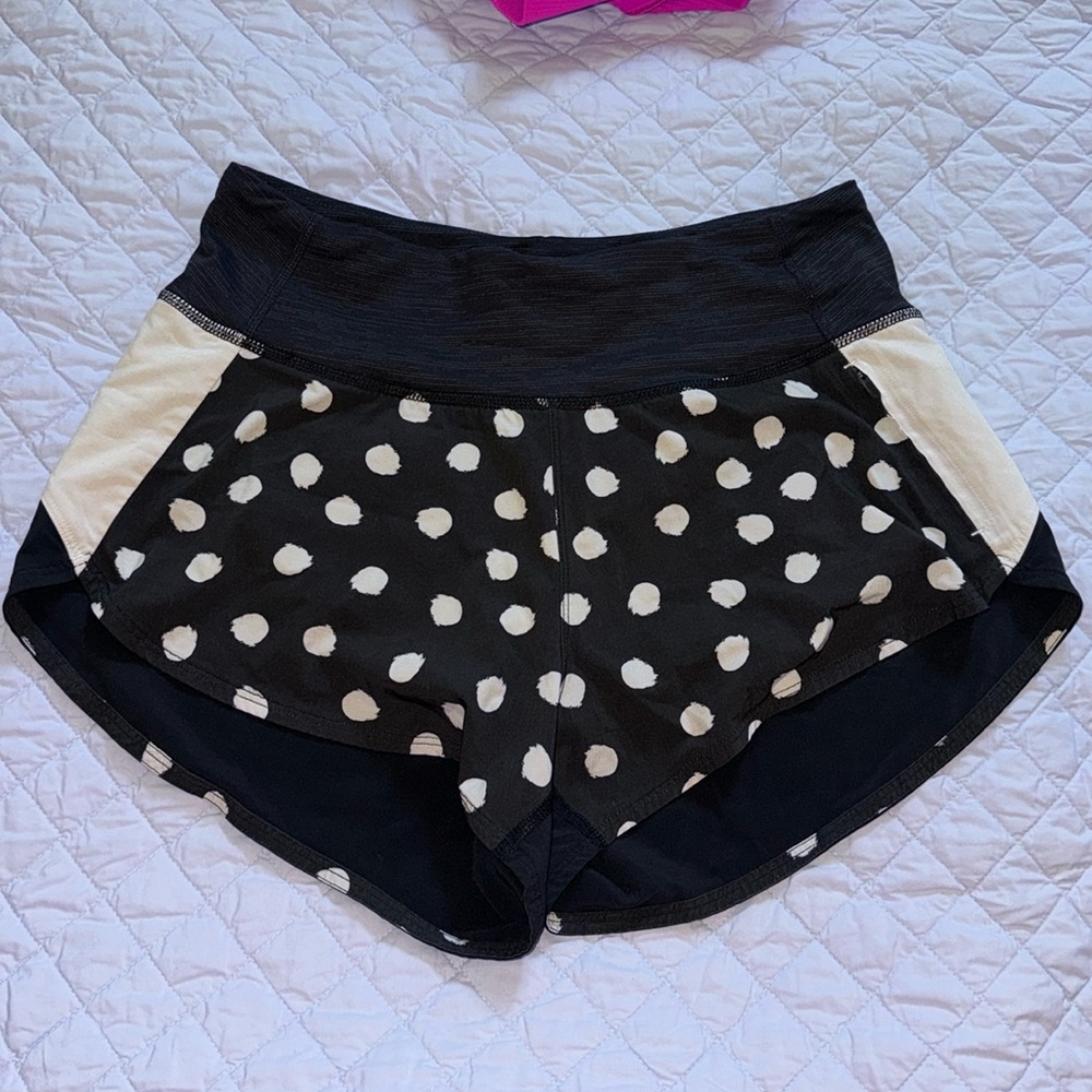 Outdoor voices shorts